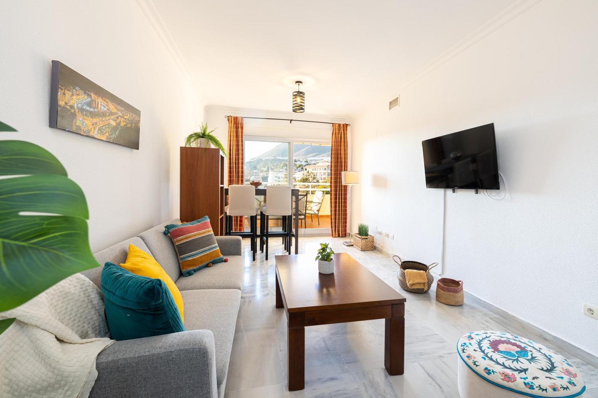Holidays2Nueva Torrequebrada 2 Bedrooms And 2 Bathrooms, Terrace, Community Pool And Garage Benalmádena Exterior foto